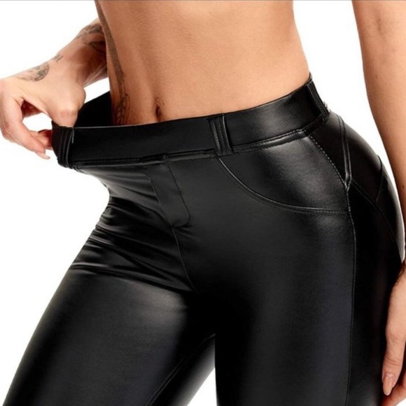 Dallns Black Faux Leather Shaping Push Up Pants NWT - Picture 5 of 14